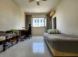 Blk 405 Yishun Avenue 6 (Yishun), HDB Executive #503371861